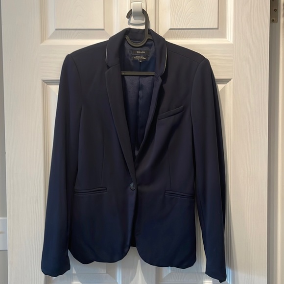 Versatile Navy Blue Blazer - Picture 1 of 5